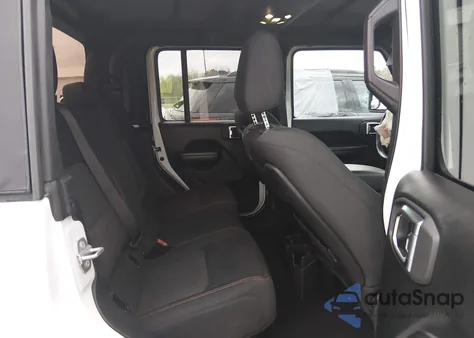 2021 Jeep Gladiator Mojave 4X4 z USA, uszkodzony, nr VIN 1C6JJTEG7ML578374